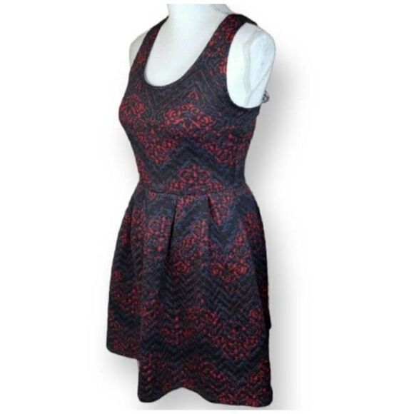 XHILARATION RED, BLUE, & BLACK DRESS SZ.M EUC. - Picture 4 of 7